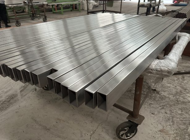 云阳新能源汽车用不锈钢方管 现货